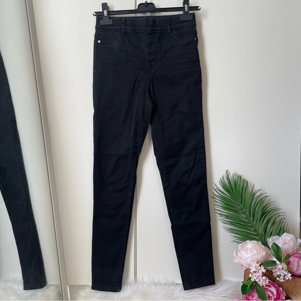 F&F Basic Black Jegging